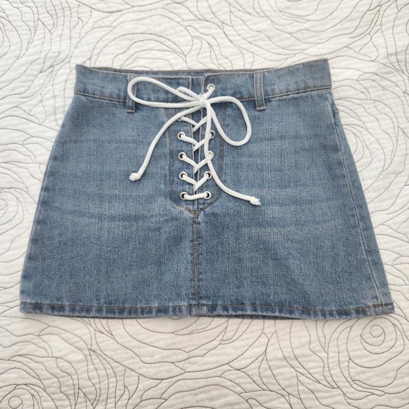 FOREVER 21 [S] Denim Lace Up Forever 21 Mini Skirt - Picture 2 of 10